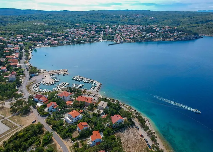 Апартаменты Petra By Interhome